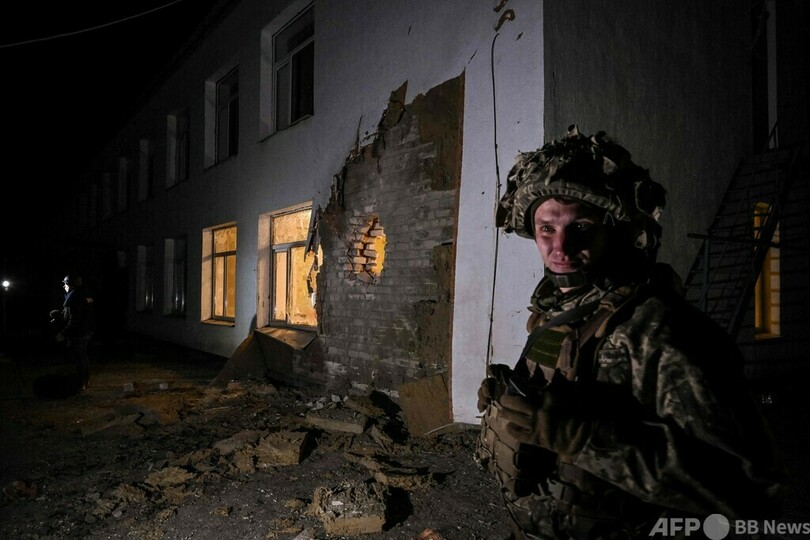 ウクライナ東部で砲撃続く 国境周辺のロシア兵力15万人に