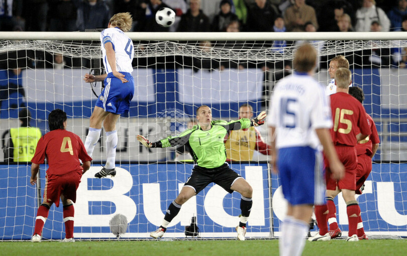 ドイツ クローゼのハットトリックの活躍でフィンランドと引き分ける