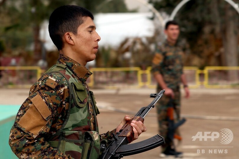 シリア民主軍、ISに警告 「残された選択肢は降伏のみ」