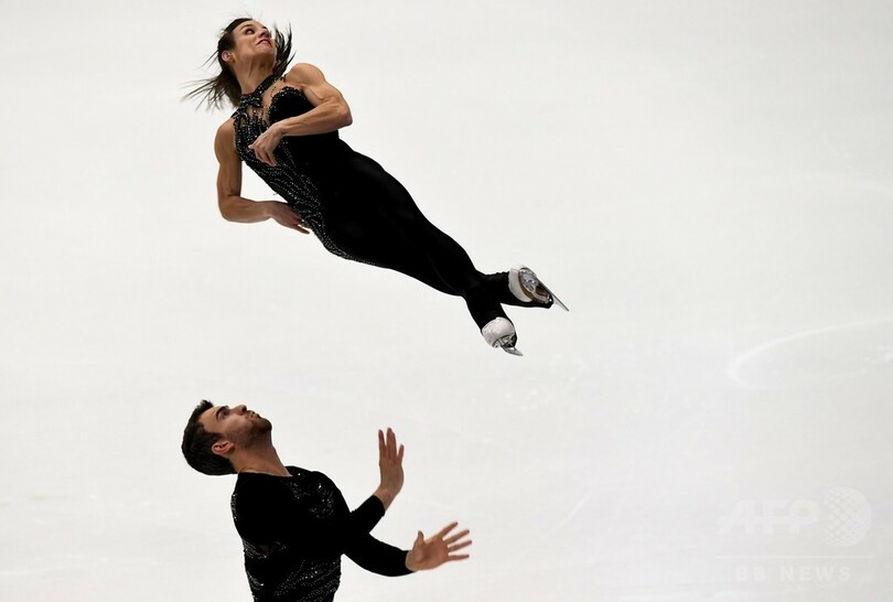 宮原が女子SP3位、首位はポゴリラヤ NHK杯