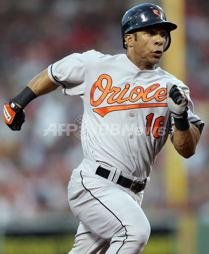 オリオールズ 5-3でレッドソックスを降す