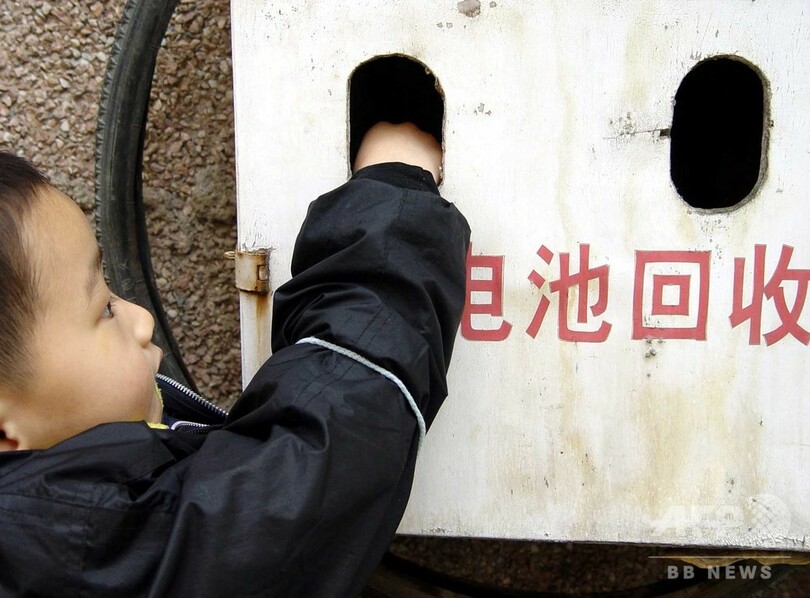中国で使用済み電池の回収進まず 多くは非合法の闇市場に