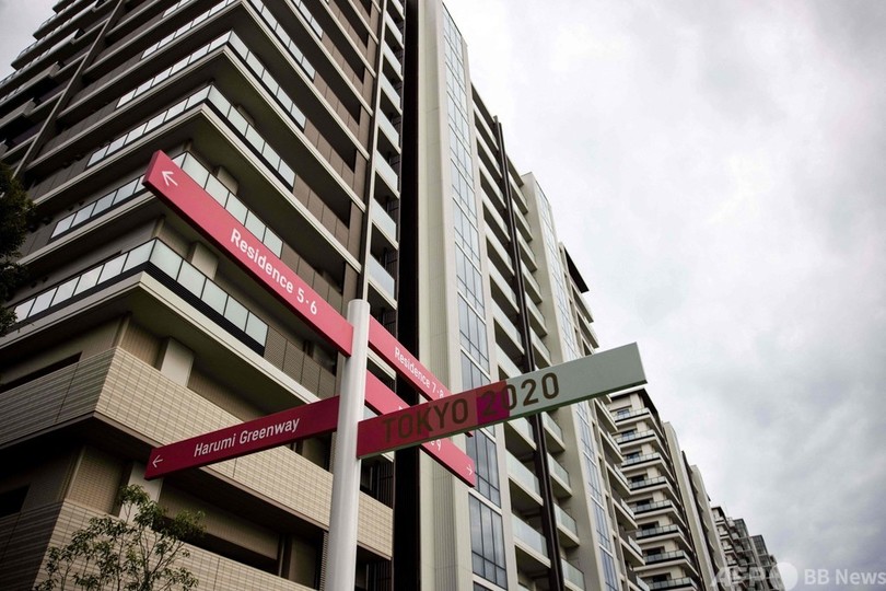 選手村の24時間  朝はコロナ検査 エコな段ボールベッドで就寝