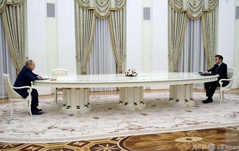 仏ロ首脳、ウクライナめぐり会談 マクロン氏「緊張緩和」に期待