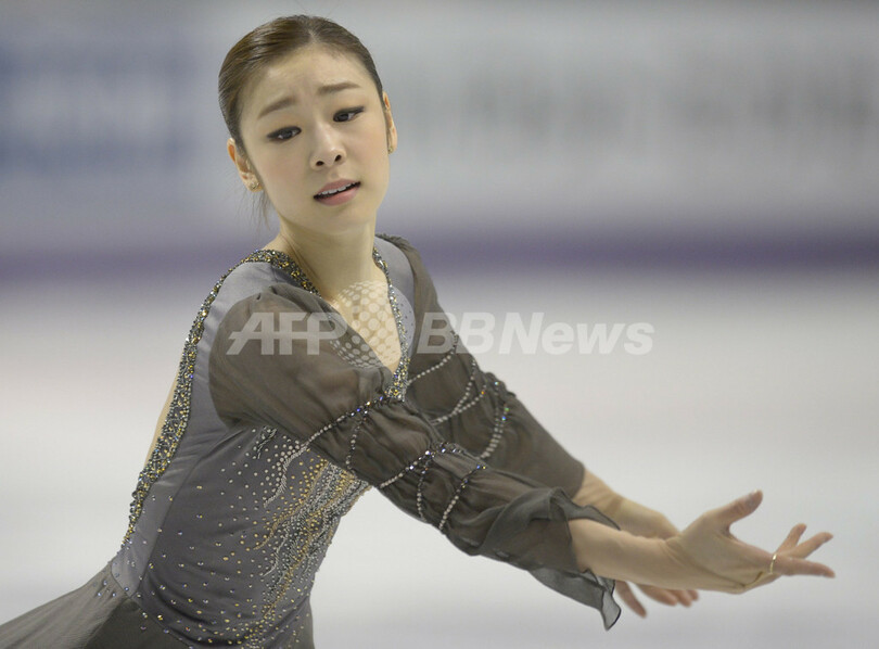 キム・ヨナが優勝、浅田が3位 世界フィギュア