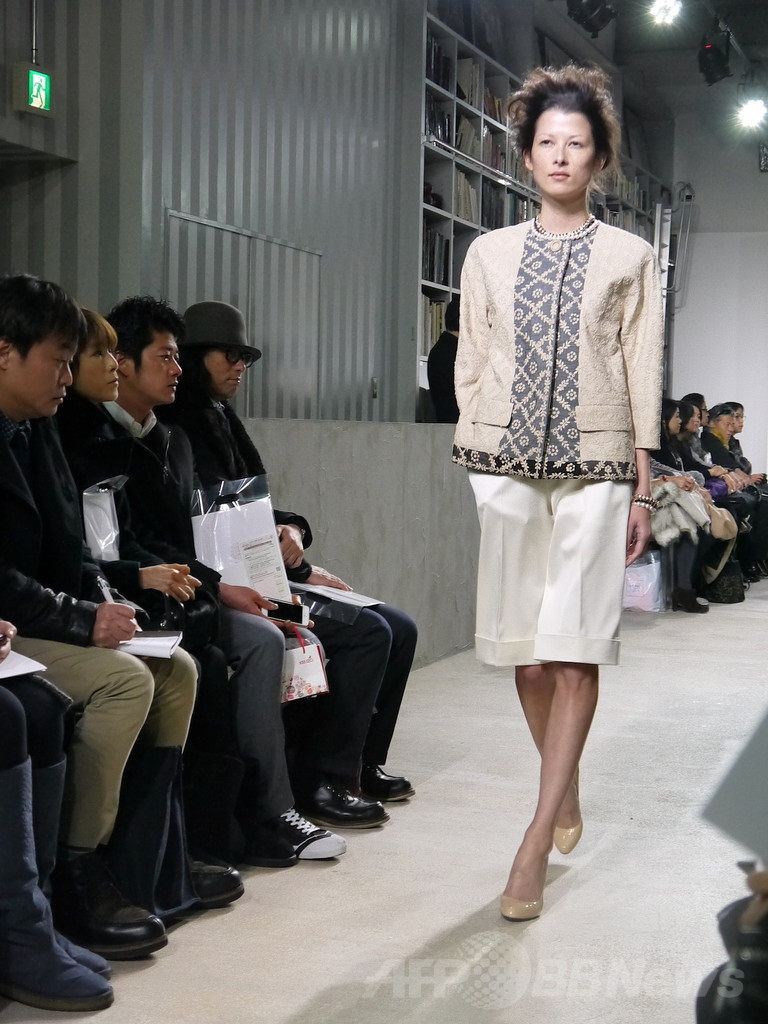 「ハオリ・ドゥ・ティティ」デビューコレクション、時代や様式にとらわれない大人のための服