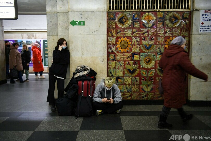 ウクライナ全土に戒厳令 首都では空襲警報