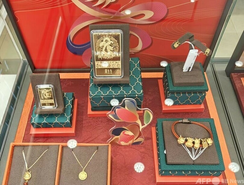 中国の旧正月 金買いブームは衰えず消費者にさらに熱気