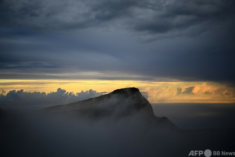 フルネーズ火山の雄大な景色、仏領レユニオン島