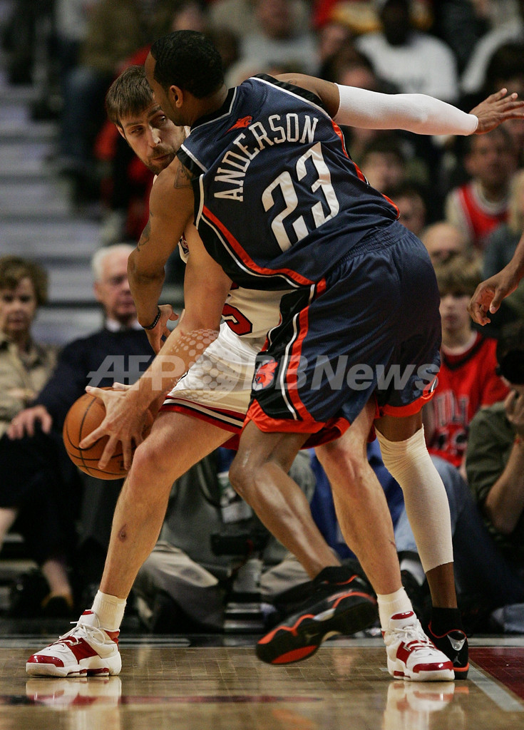＜06-07NBA＞ブルズ　ゴードンの活躍でボブキャッツを降して今季48勝目を挙げる - 米国
