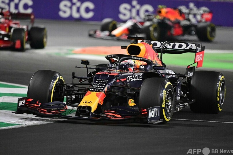 ハミルトンがサウジGP制す フェルスタッペンと同点で最終戦へ