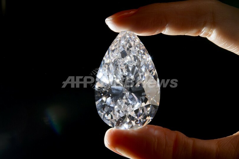 無色 無傷の102カラット最高級ダイヤ 史上最高27億円で落札 写真5枚 国際ニュース Afpbb News