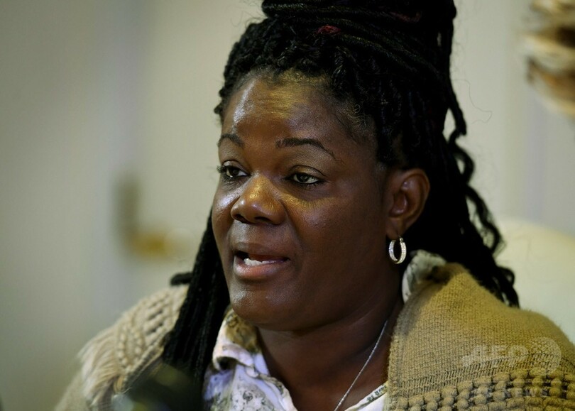 米女性、「差別的」な商法でウォルマートを訴え