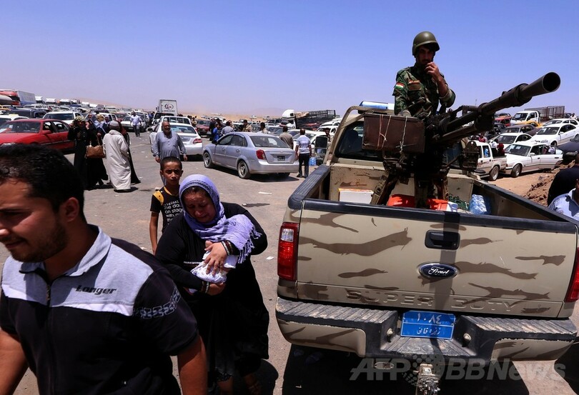 過激派掌握のイラク・モスルから約50万人脱出