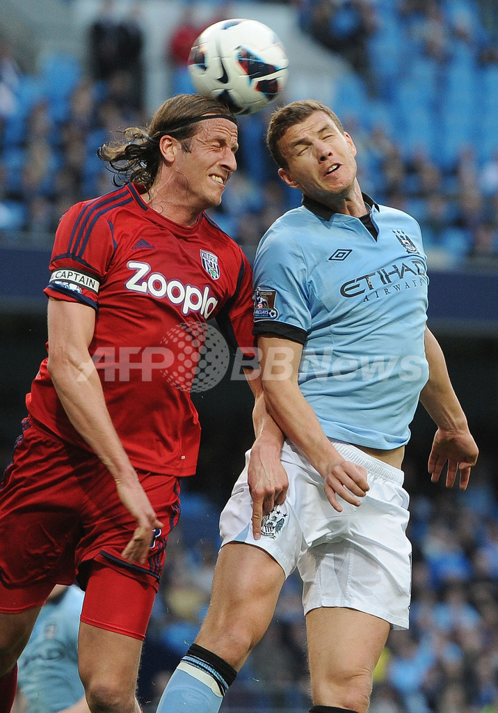 テベスの活躍でシティがWBAに勝利