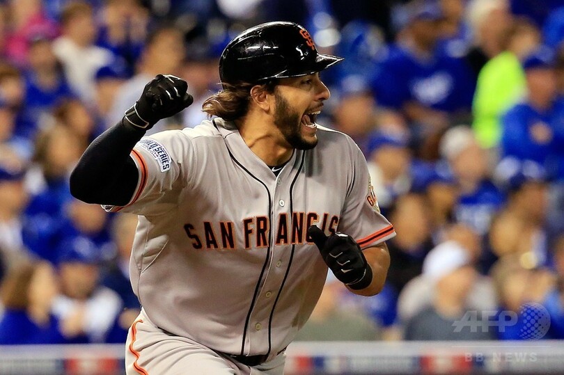 ワールドシリーズ開幕、ジャイアンツが大勝で先手