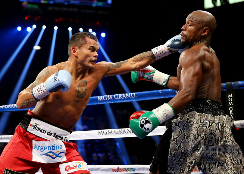 メイウェザー、マイダナとの再戦を判定で制し47連勝