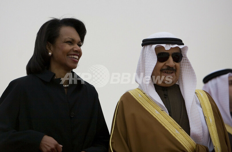 ブッシュ米大統領、バーレーン入り
