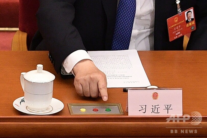 中国全人代、香港への「国家安全法」導入を採択