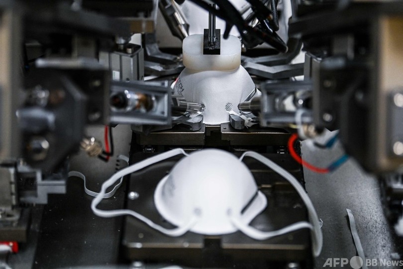 米ワクチン接種者、屋内もマスク不要に バイデン氏「素晴らしい日」