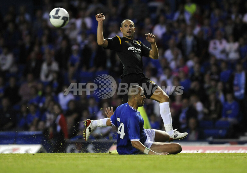 レンジャーズ マンチェスター・シティに競り勝つ