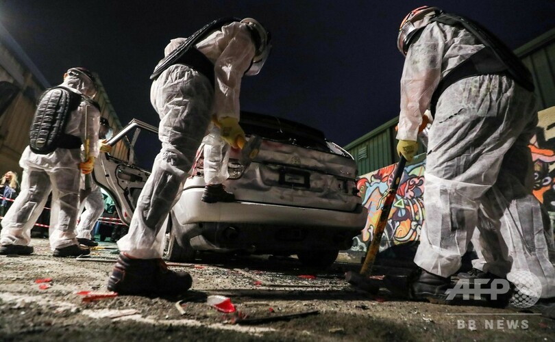 車を壊してストレス発散！ ドバイの「破壊部屋」