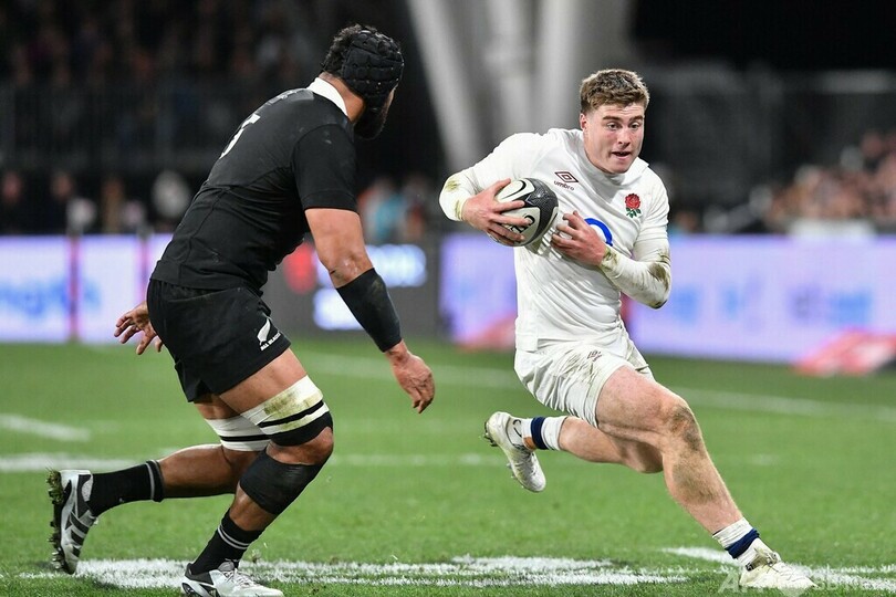 オールブラックスがイングランドに辛勝 新指揮官の初陣飾る