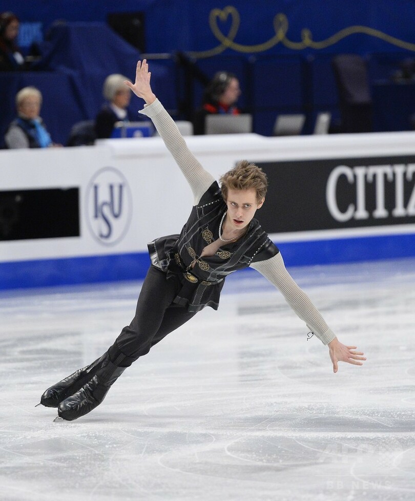 3連覇狙うフェルナンデスが男子SP首位発進、フィギュア欧州選手権