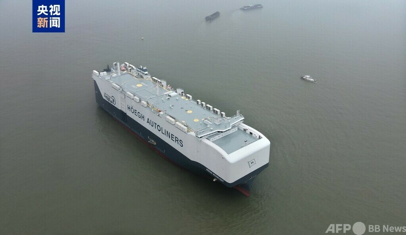 最大積載量9100CEUのダブル燃料ローロー船 中国南通市から試験航行