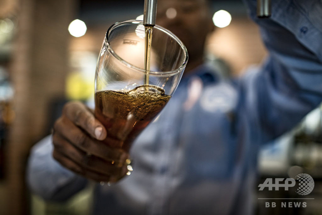 飲酒に「ここまでなら大丈夫」はない、予防効果はリスクで相殺 研究 飲酒に「ここまでなら大丈夫」はない、予防効果はリスクで相殺 研究