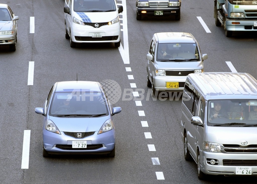 4月の新車販売台数、51%減 過去最大の落ち込み 4月の新車販売台数、51%減 過去最大の落ち込み