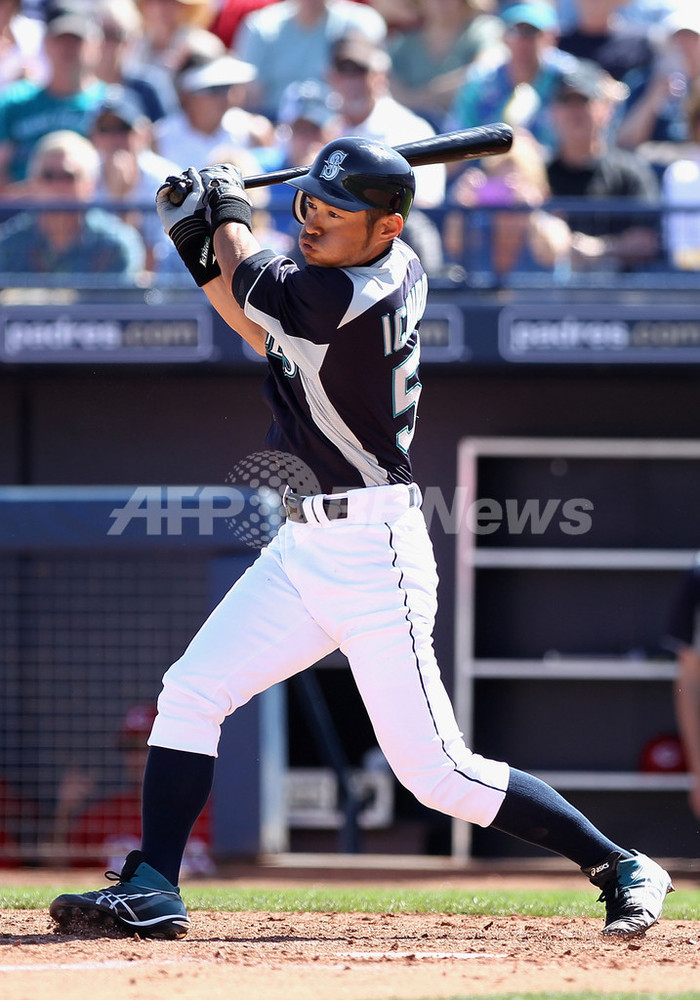 イチローです。 91EO5Fn0DaL._UF350,350_QL50_.jpg
