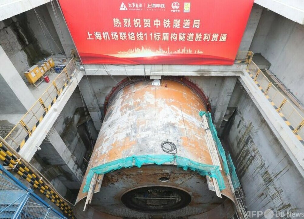 シーリングマシン一台台湾から購入しました