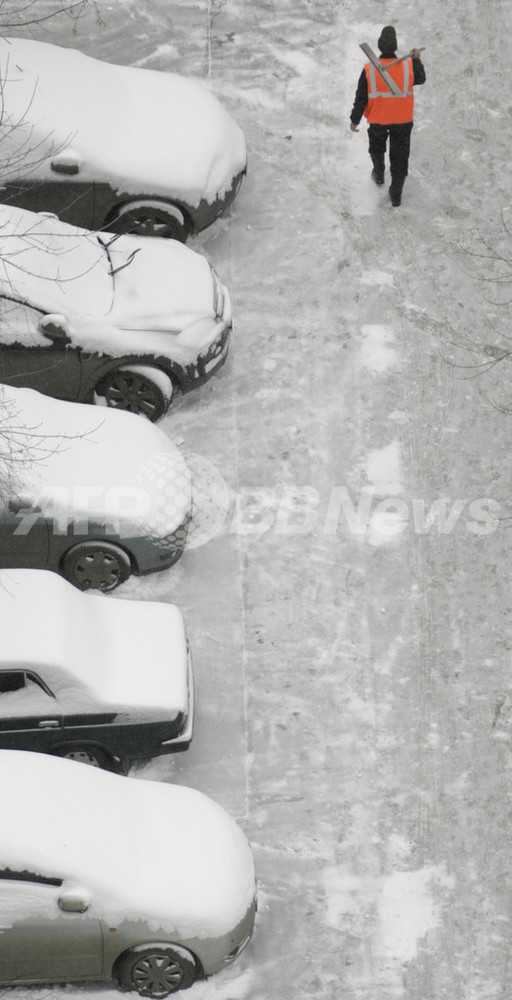 モスクワに突然の大雪 予報外れ に市長が激怒 写真1枚 国際ニュース Afpbb News