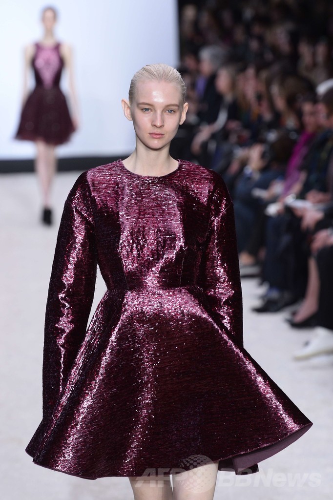 ＜14/15年秋冬パリコレクション＞ジャンバティスタ・ヴァリ