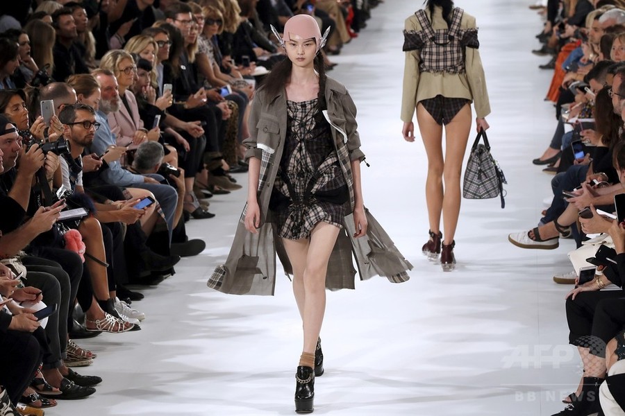 「メゾン マルジェラ」17年春夏