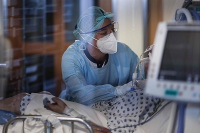 病院職員、感染しても勤務継続 コロナ第2波到来のベルギー