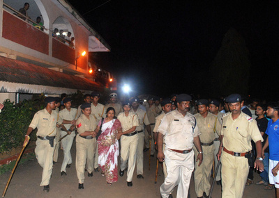 学校のトイレで7歳女子児童が強姦被害、インド