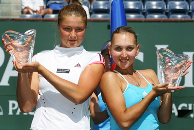 サフィナ／ベスニナ組 晏紫／鄭潔組を降し優勝