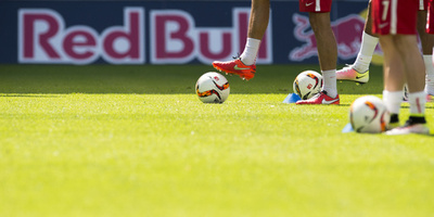 レッドブル社の2クラブに来季の欧州CL出場を許可、UEFA