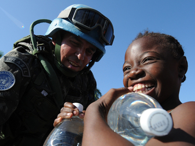 ハイチ政府、生存者の捜索・救出終了を宣言