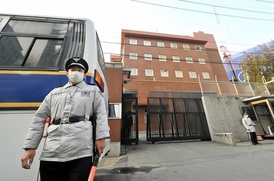 日本大使館に放火未遂の中国人を起訴、靖国放火も自供 韓国