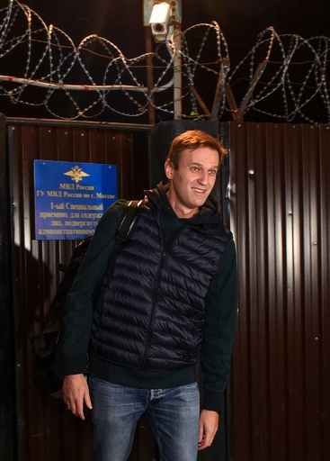 再び拘束されていたロ野党指導者ナワリヌイ氏、釈放される