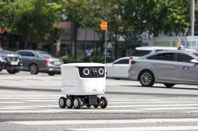 韓国流通業界で「ロボット同僚」拡大…配送から荷物運搬、梱包まで