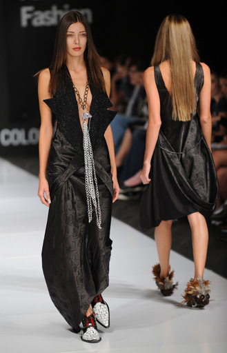＜コロンビアモーダ2008＞Olga Piedrahitaら、新作を発表