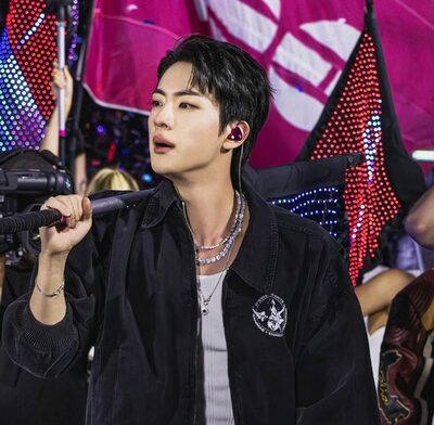 BTSのJIN、「推しバトル」投票で1位…1万4472票を獲得