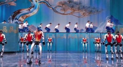 「春晩」で人型ロボットが躍動 2026年は「元年」に 専門家が展望示す=中国