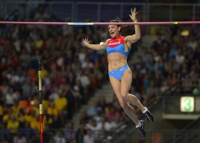 イシンバエワ、左脚の筋断裂で室内シーズン全休へ