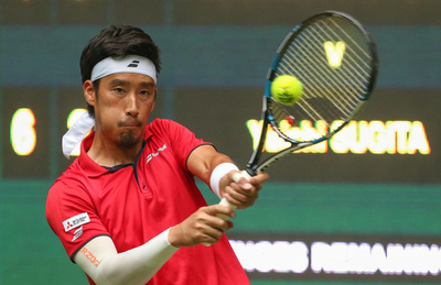 杉田が全仏準Vティエム破る番狂わせ、ゲリー・ウェバーOP8強入り