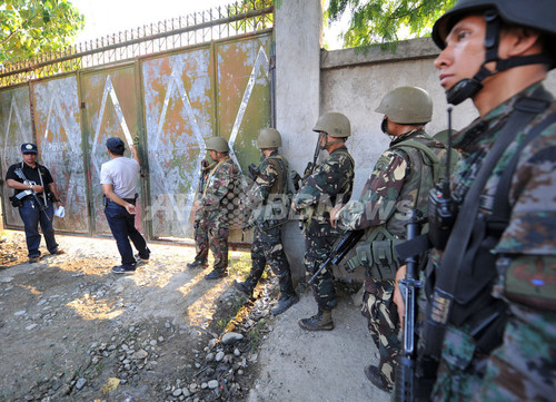 フィリピン大量殺人の州 有力者私兵と警察が銃撃戦 写真6枚 ファッション ニュースならmode Press Powered By Afpbb News